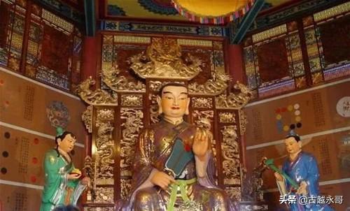 海南道士小明的日常趣事與友情紐帶，最新視頻揭秘