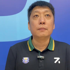 岳鵬飛，時(shí)代之光，影壇新星閃耀之路