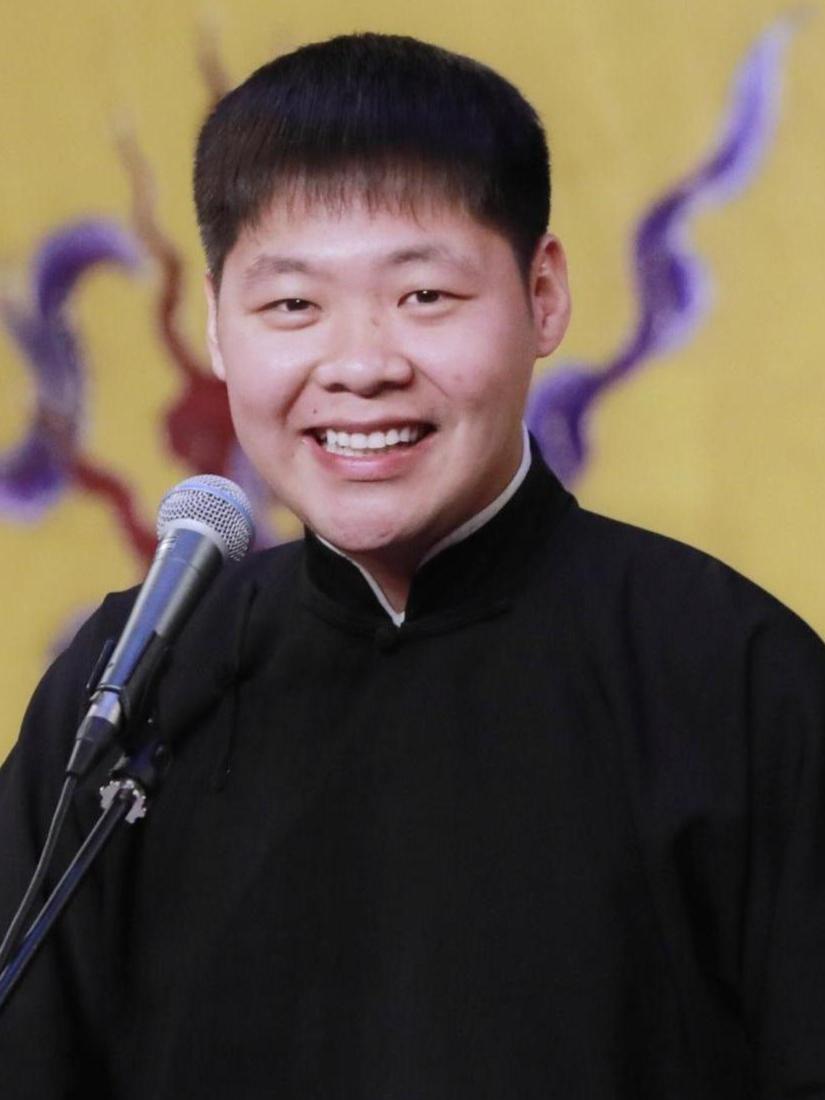 相聲演員鶴，傳承與創(chuàng)新的藝術(shù)人生之旅