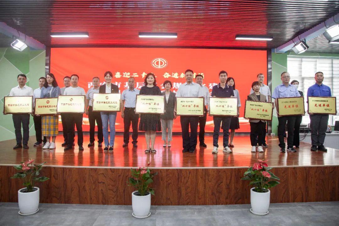灃京工業(yè)園最新招聘，人才吸引與產(chǎn)業(yè)發(fā)展雙刃劍的挑戰(zhàn)與機(jī)遇