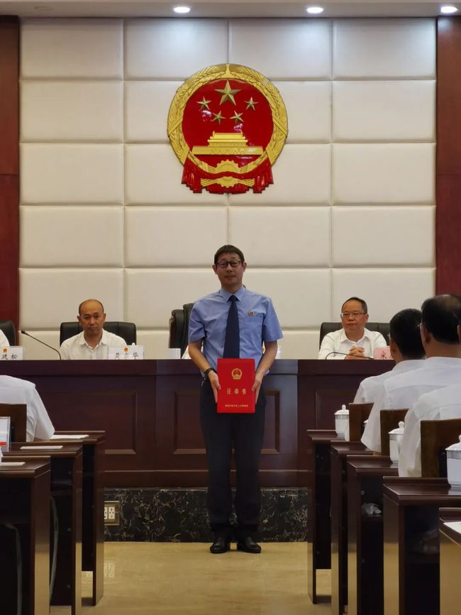 張宇新引領科技革新，揭秘其最新任職與高科技產品新動向