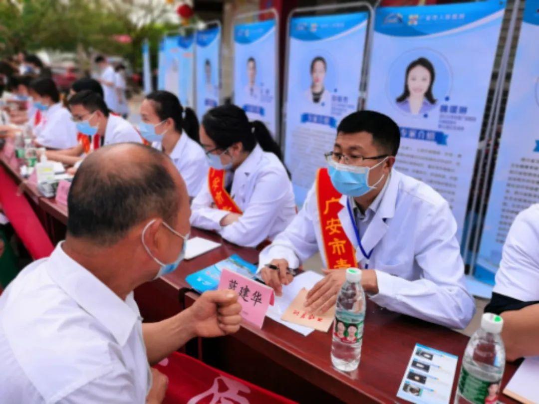 成都華西疫情最新通報(bào)，小巷深處的獨(dú)特風(fēng)味與抗疫進(jìn)展